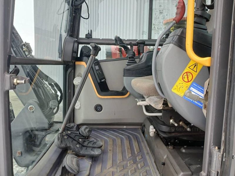 2014 Volvo ECR58D Mini Excavator