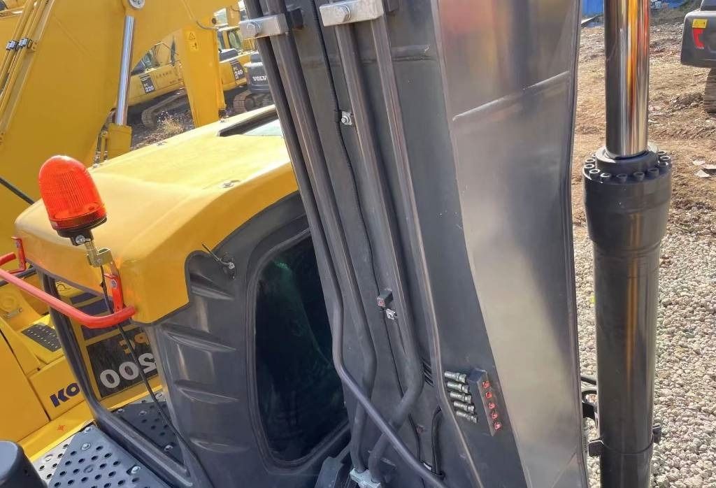 2025 Volvo EC240 Crawler Excavator