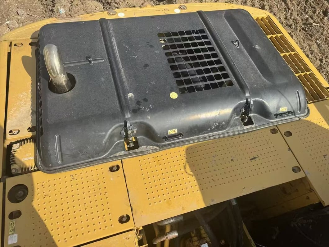 2012 Caterpillar 323DL Crawler Excavator
