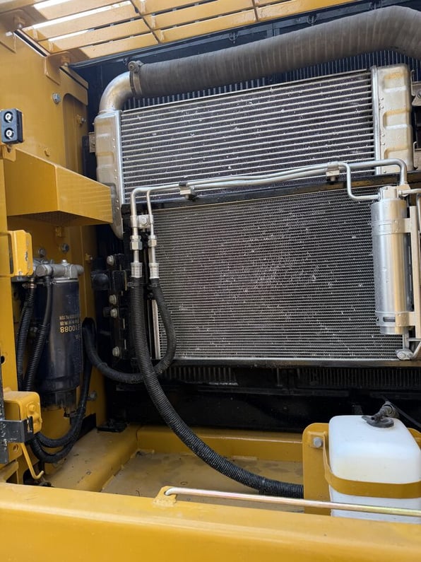 2025 Caterpillar 323D2L Crawler Excavator