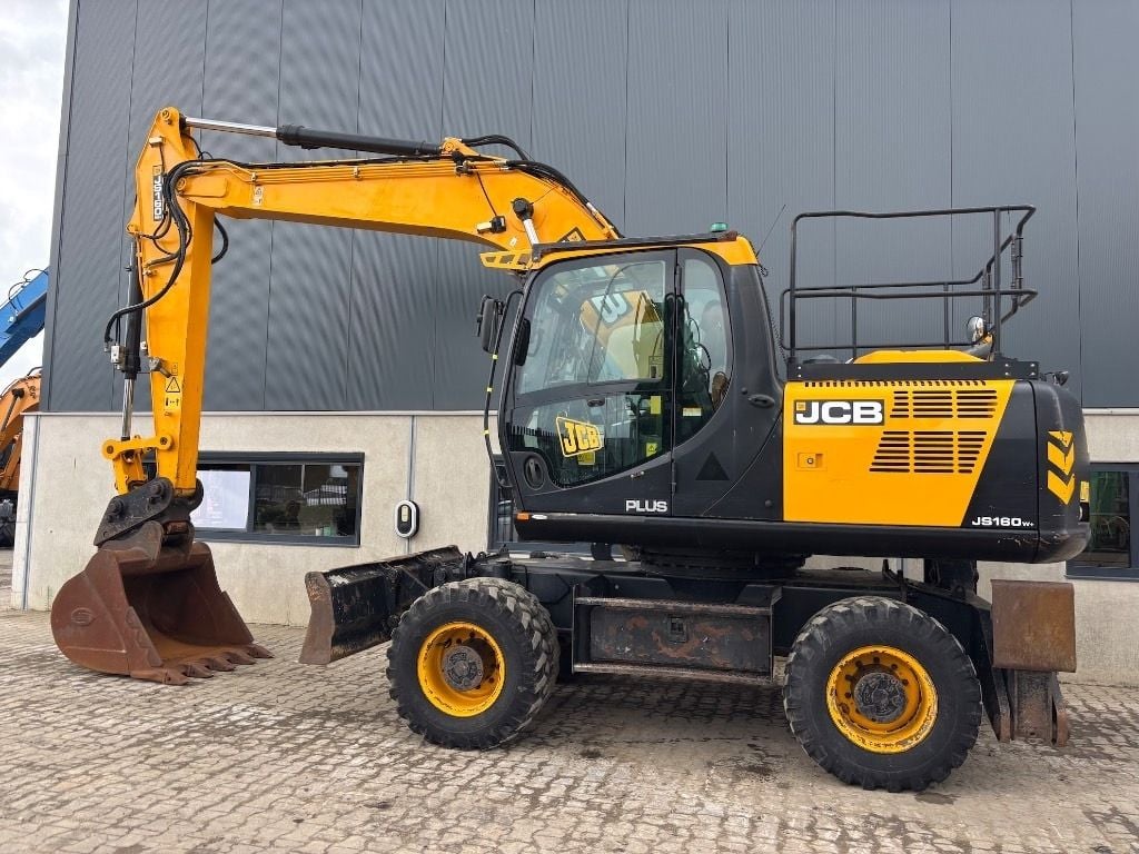 2016 JCB JS145W Wheel Excavator