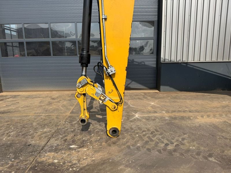2019 Caterpillar MH3024 Material Handler