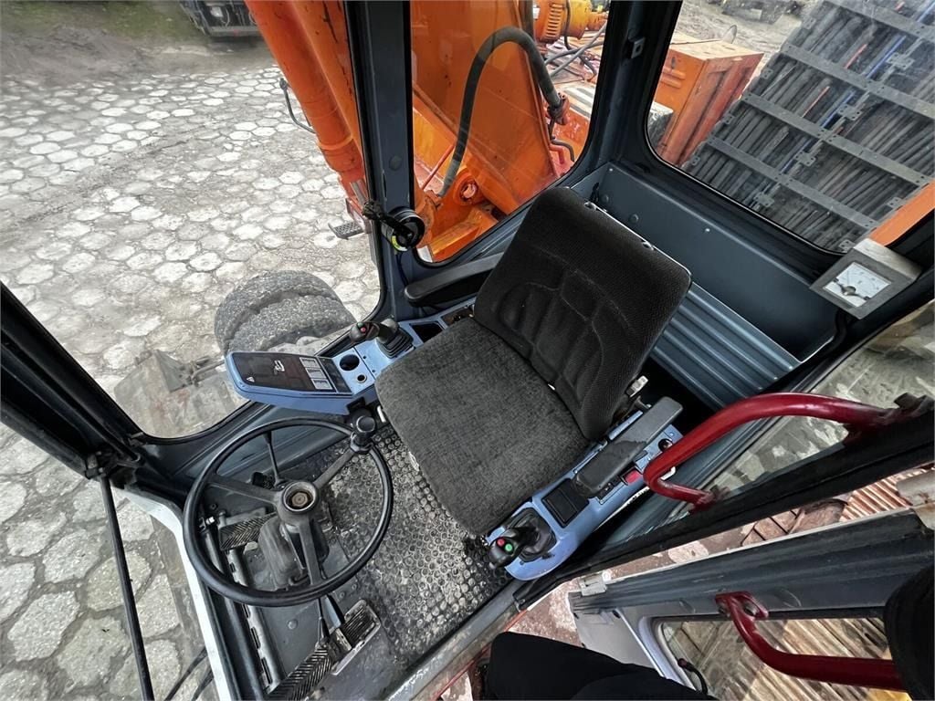 2002 Atlas 1504MI Material Handler