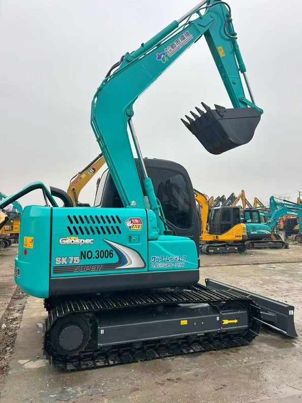Kobelco SK75 Mini Excavator