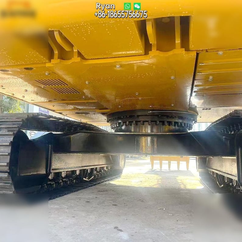 2017 Caterpillar 320D2 Crawler Excavator