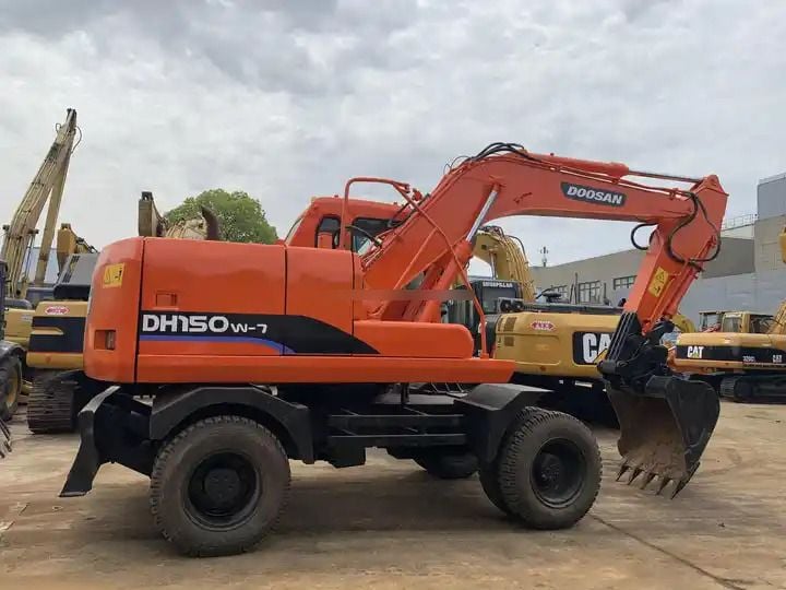 2019 Doosan DH150W-7 Crawler Excavator
