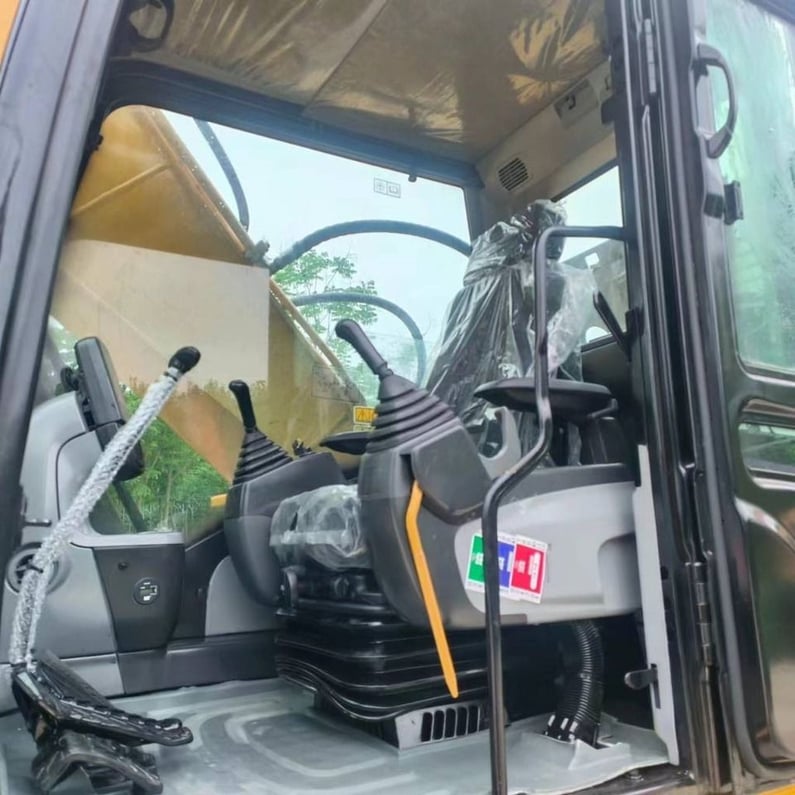 2024 Caterpillar 320D2 Crawler Excavator