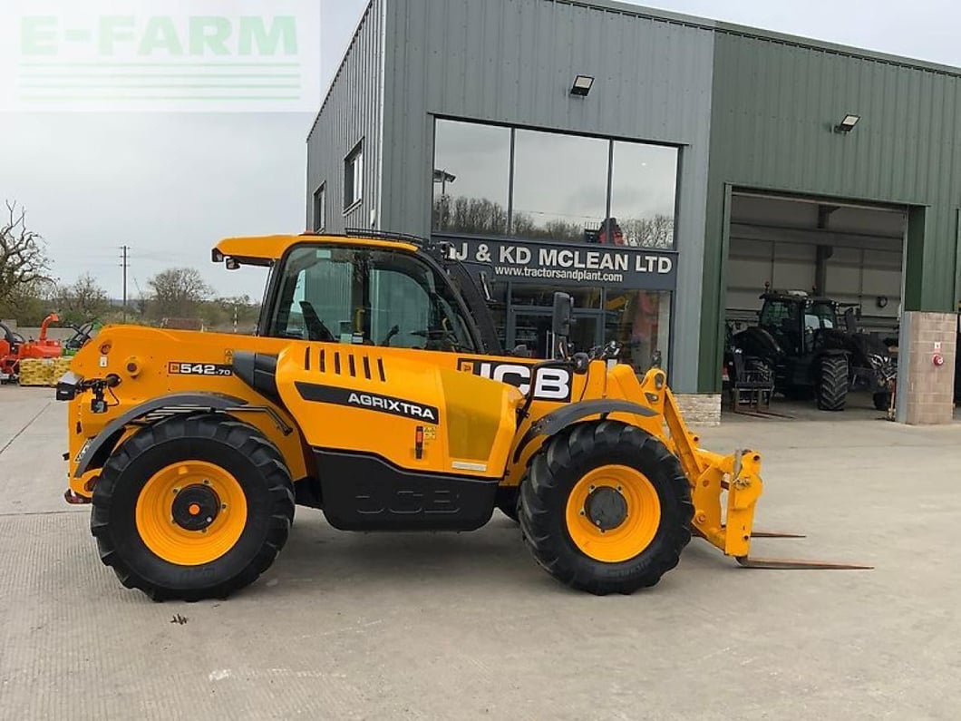 2022 JCB 542-70 AGRI XTRA Mini Excavator
