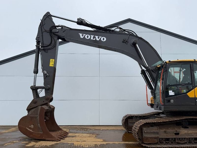 Volvo EC300EL – Hammer Lines / Quick Coupler / Camera (2020)