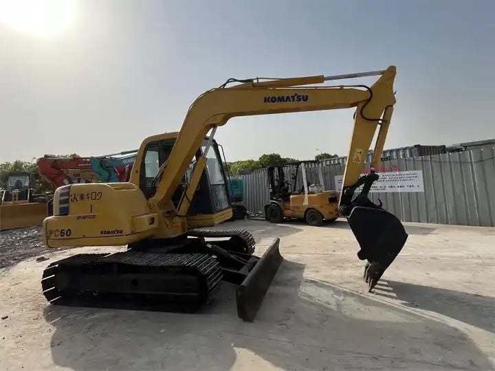 2016 Komatsu PC60-7 Crawler Excavator