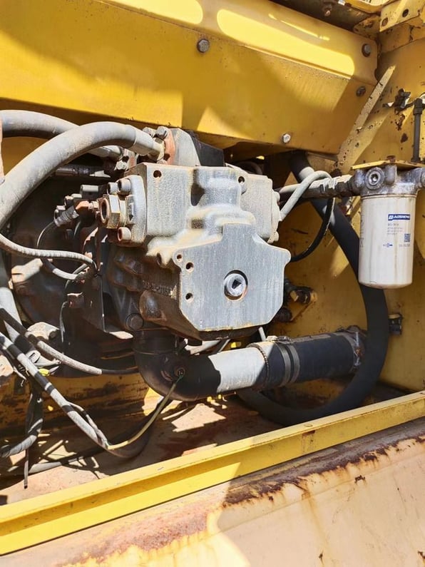 2018 Komatsu PC300-7 Crawler Excavator