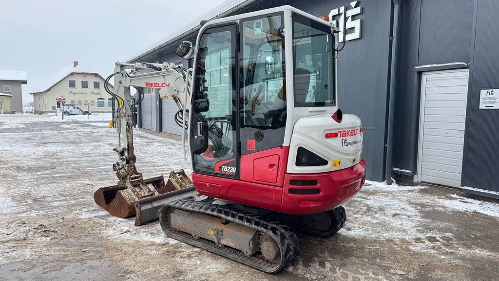 2017 Takeuchi TB230 Mini Excavator