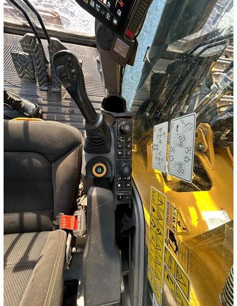 2020 Caterpillar 352-07A Crawler Excavator