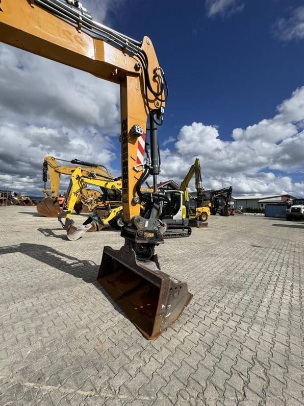 2016 Liebherr A920 LITRONIC Wheel Excavator