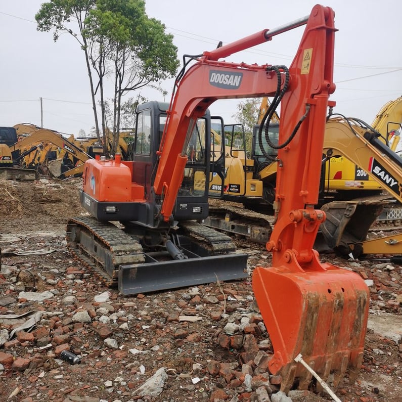 2022 Doosan DH55 Mini Excavator