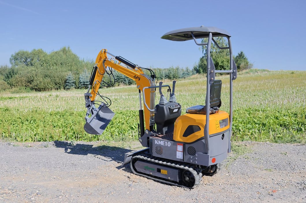 2025 APS KME10 Mini Excavator
