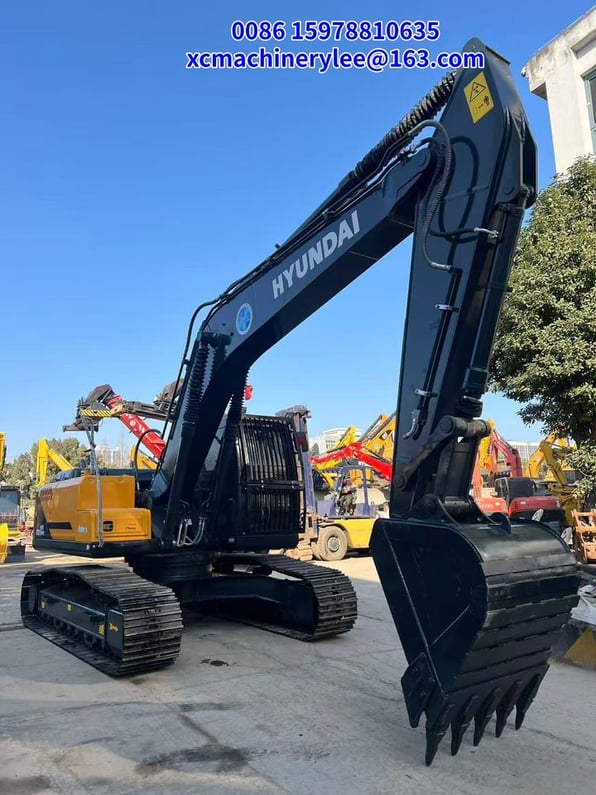 2024 Hyundai HX225HD Crawler Excavator