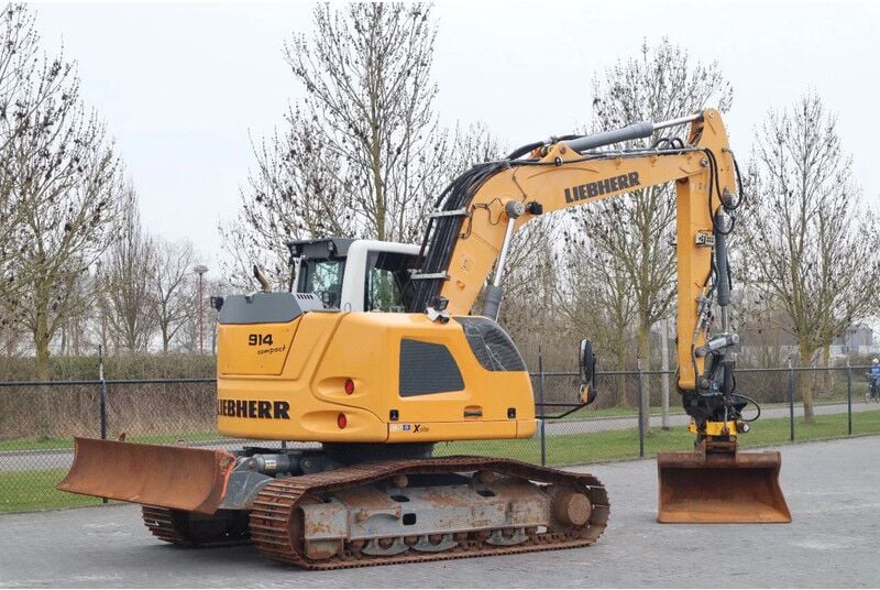 2020 Liebherr R914COMPACT STD Crawler Excavator