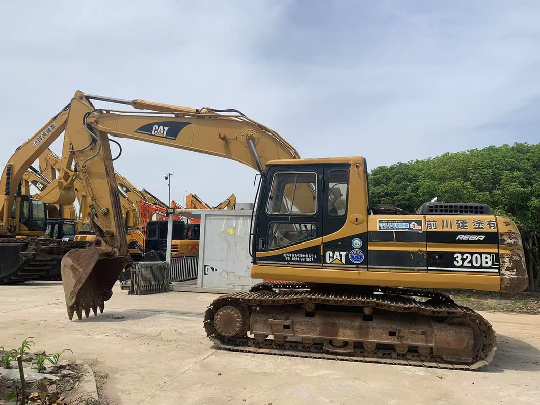 2015 Caterpillar 320BL Crawler Excavator