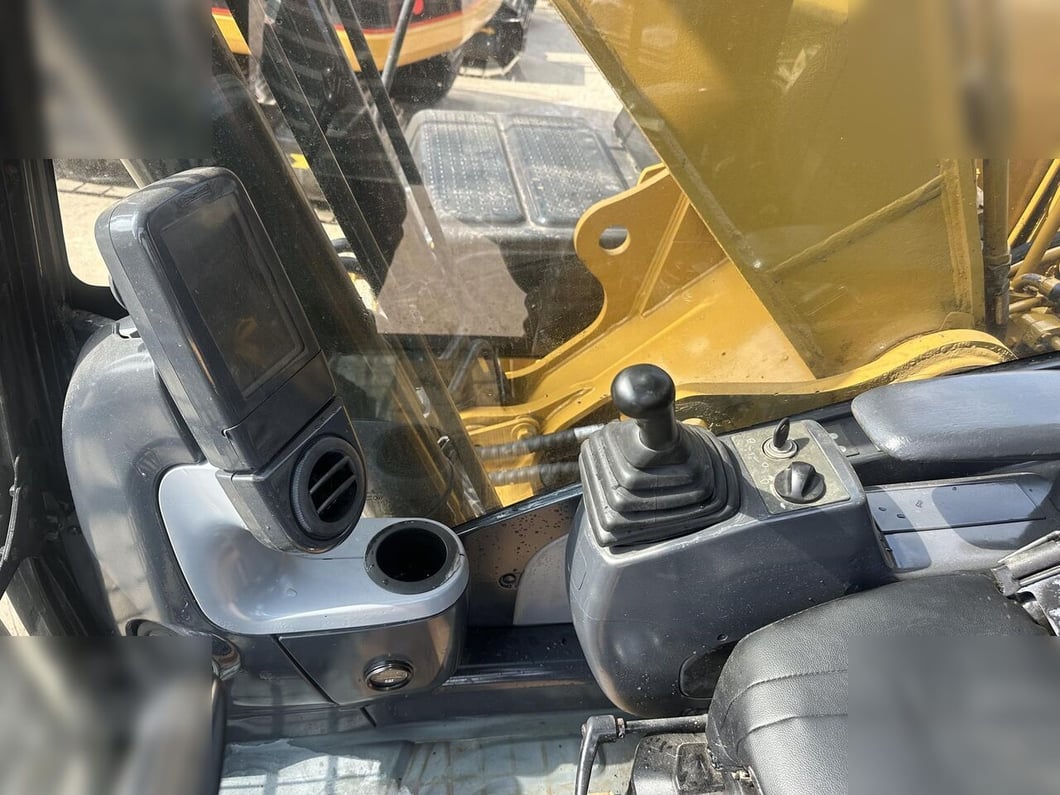 2023 Caterpillar 323DL Crawler Excavator