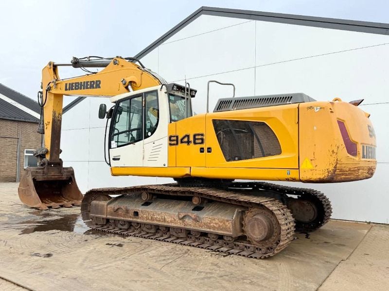 2017 Liebherr R946LC Crawler Excavator
