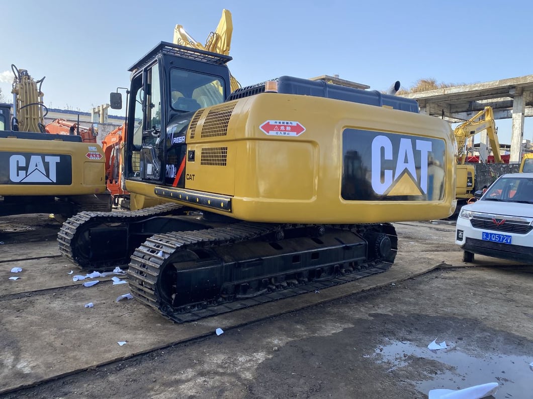 2017 Caterpillar 326D Crawler Excavator