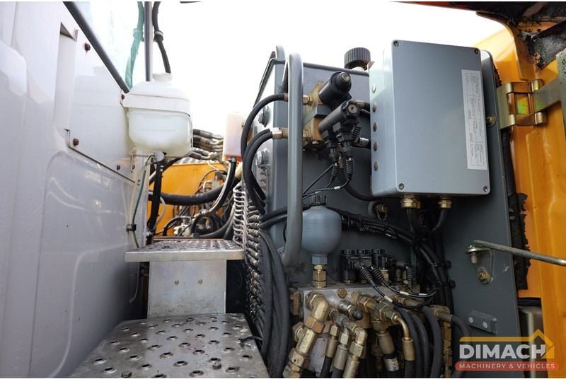 Liebherr A316 Mono Boom - Blade + Outriggers - Air Conditioning - Deutz Engine - Extra Functions - 4X4 - As New!! DM1164 (2005)