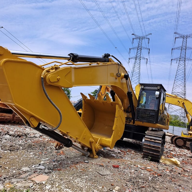 2024 Caterpillar 330D2L Crawler Excavator