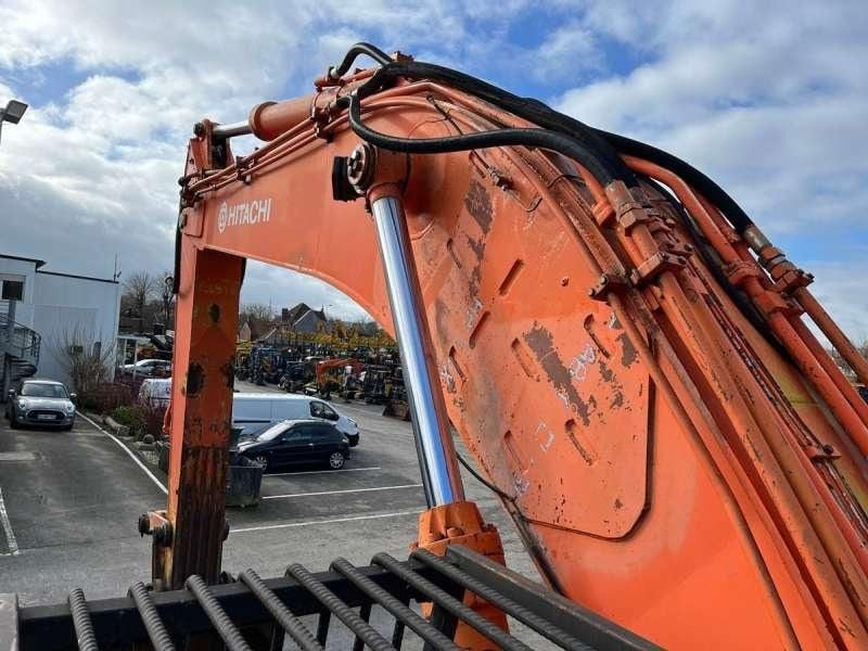 1990 Hitachi EX400LC Demolition Excavator