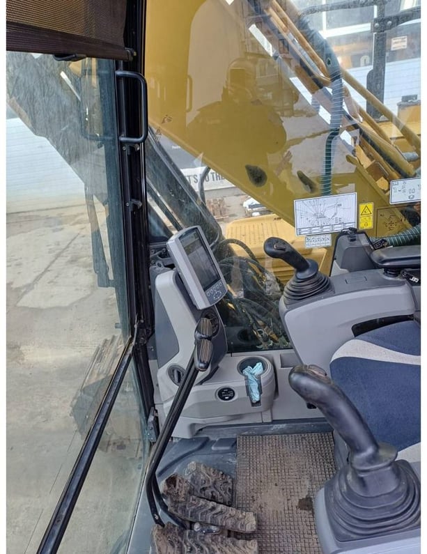 2019 Caterpillar 318FL Crawler Excavator