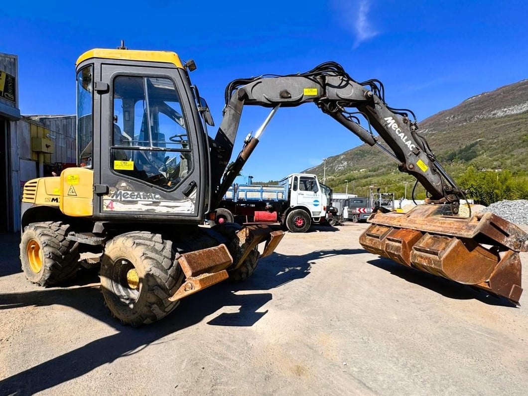 2008 Mecalac 12MXT Wheel Excavator