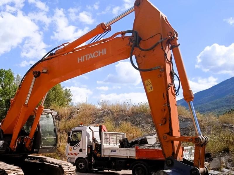 2011 Hitachi ZX350LCN-3 Crawler Excavator
