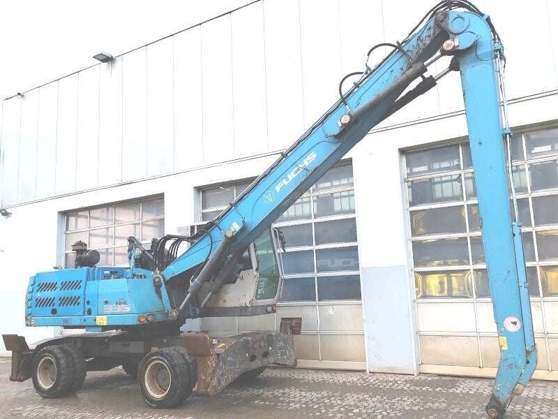 2016 Fuchs MHL335 E Material Handler