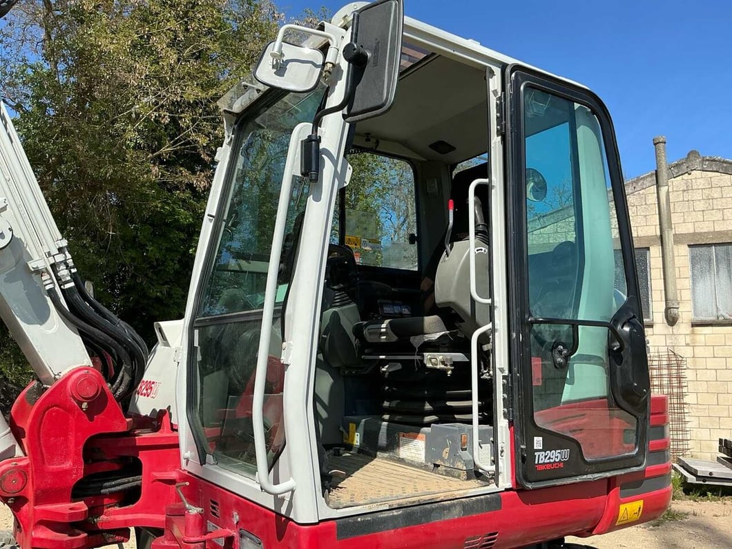 2018 Takeuchi TB295W Wheel Excavator