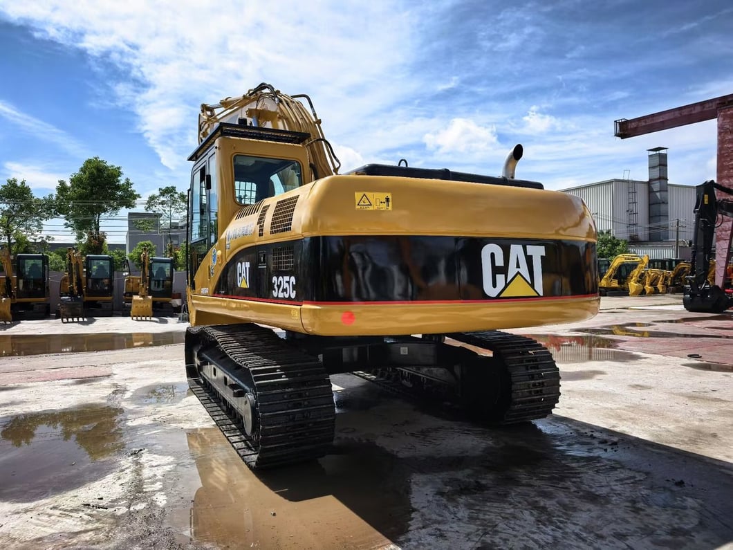 2023 Caterpillar 325C Crawler Excavator