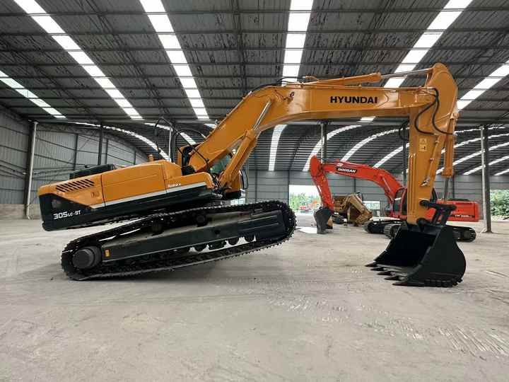 2012 Hyundai 305-9VS Crawler Excavator