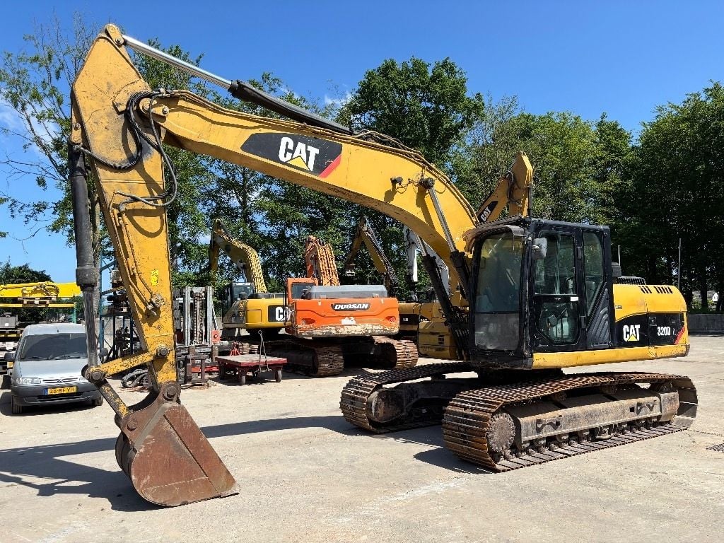 2010 Caterpillar 320DL Crawler Excavator