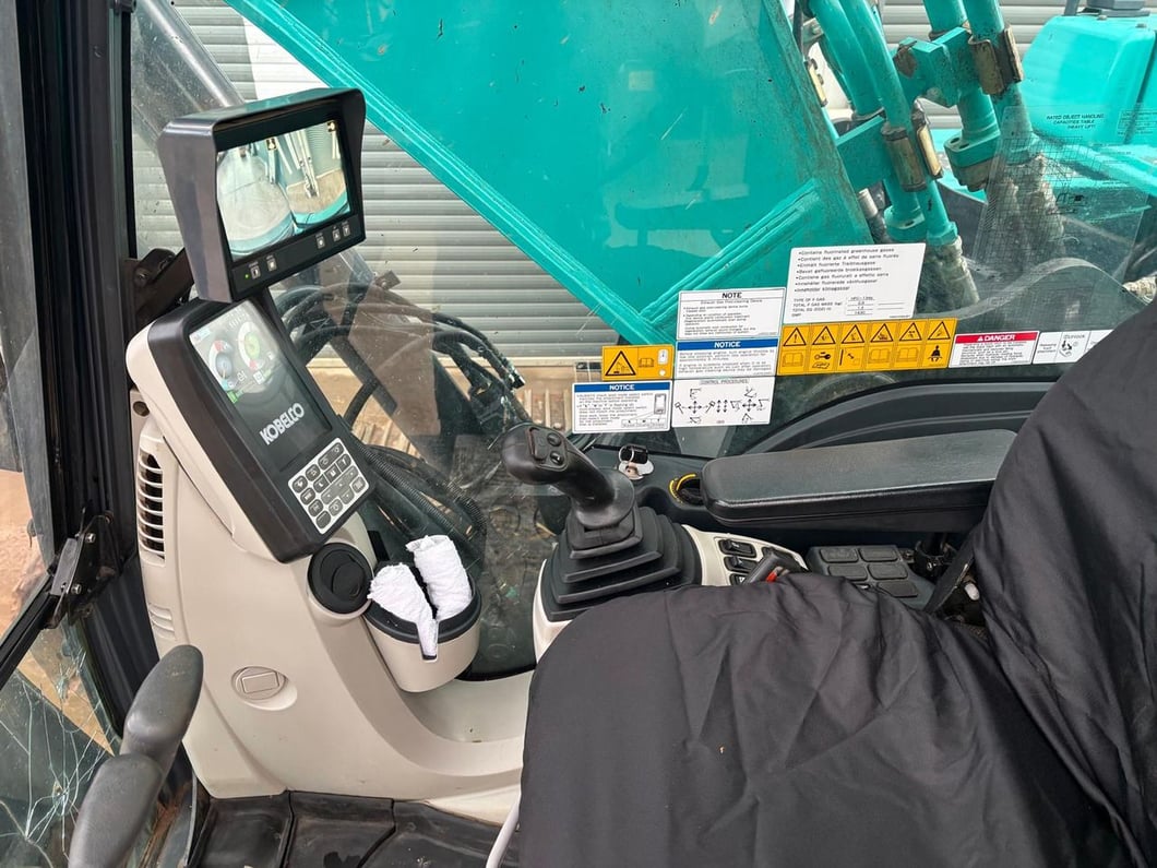 2022 Kobelco SK300LC-10E Crawler Excavator