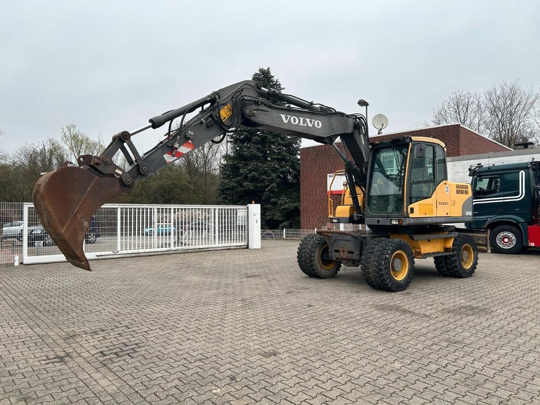 2008 Volvo EW140C Wheel Excavator