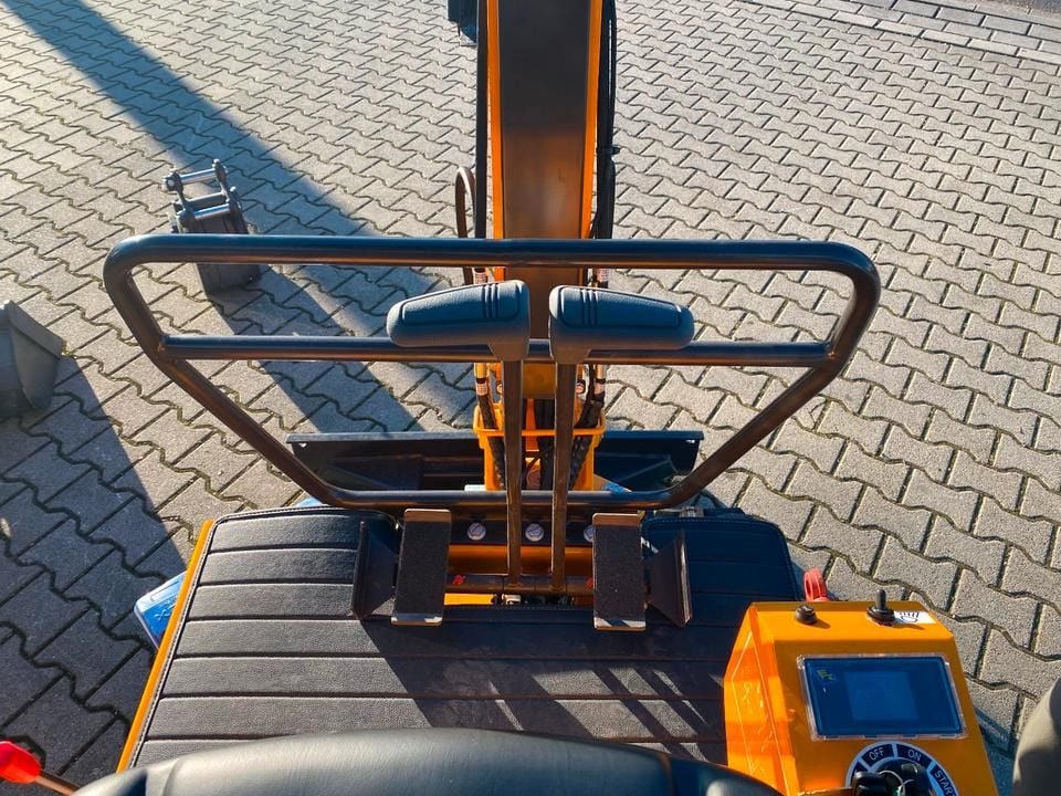 Berger Kraus BK1500JS Mini Excavator