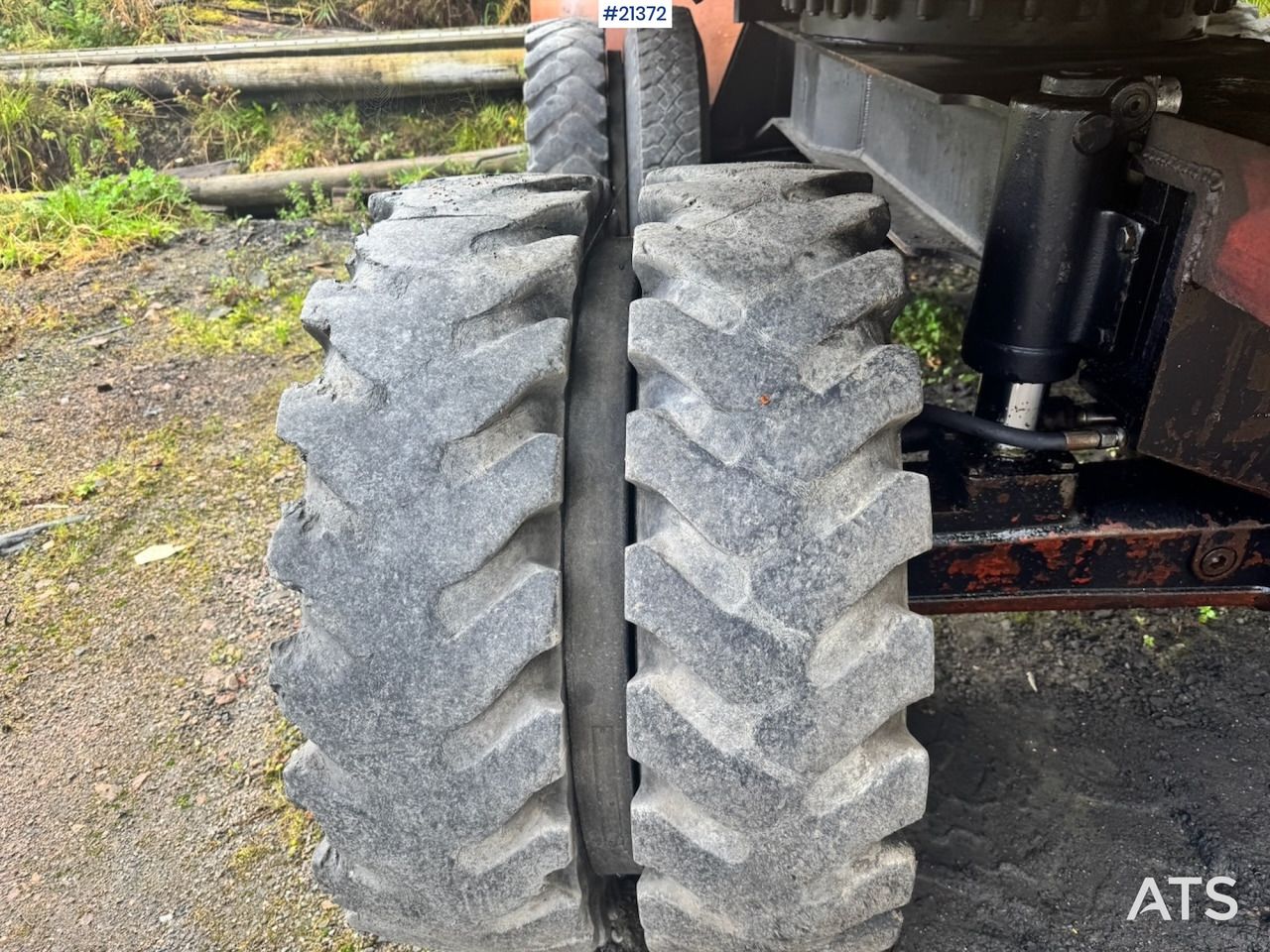 1994 Caterpillar 212B Wheel Excavator