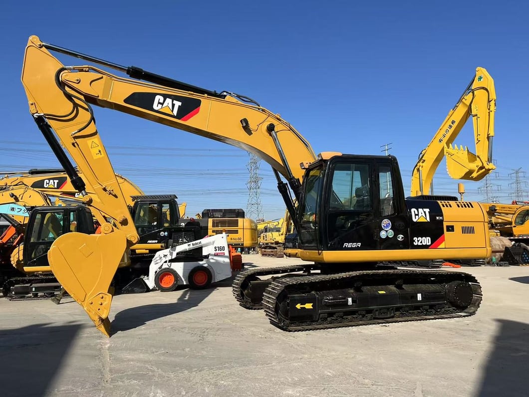 2023 Caterpillar 320D Crawler Excavator