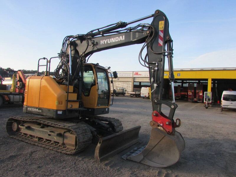 2022 Hyundai HX130 ALCR Crawler Excavator