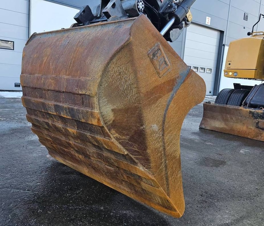 2018 Caterpillar M318F Wheel Excavator