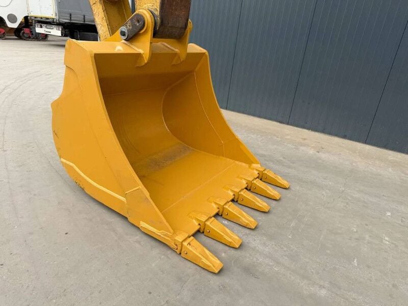 2011 Caterpillar 329ELN Crawler Excavator