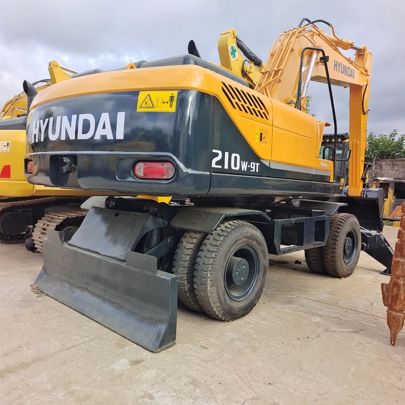 2024 Hyundai R210W-9T Wheel Excavator