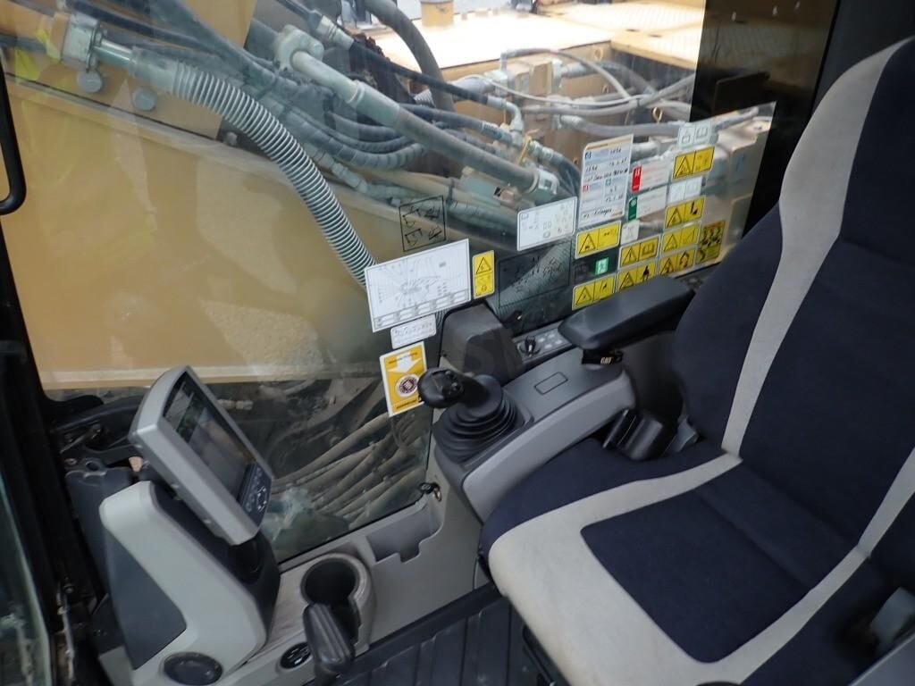 2018 Caterpillar 326FLN Crawler Excavator