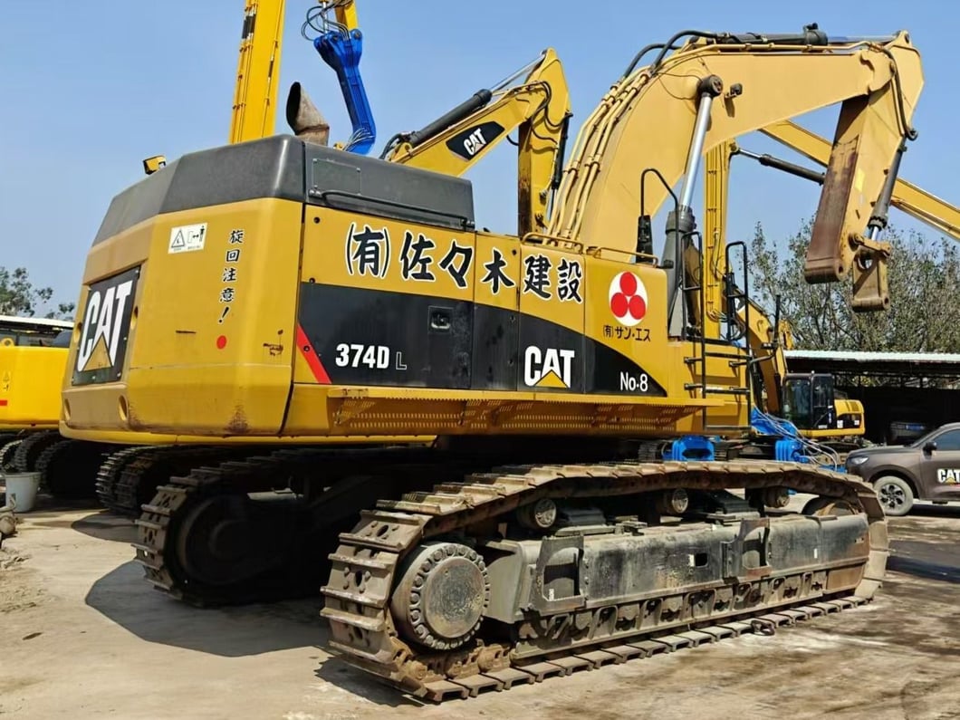 2019 Caterpillar 374DL Crawler Excavator