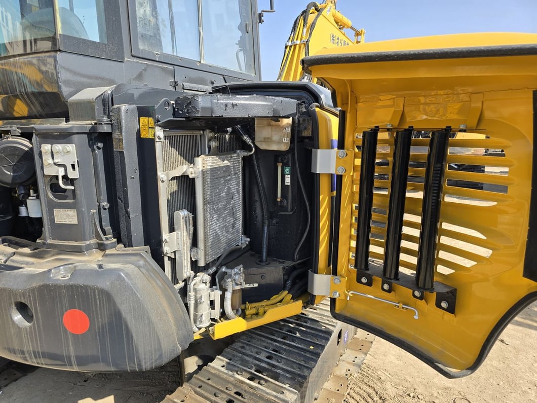 2024 Komatsu PC40 Mini Excavator