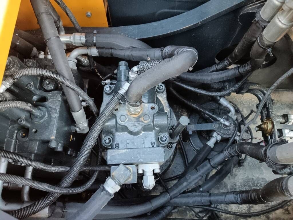 2024 Hyundai HX220HD Crawler Excavator